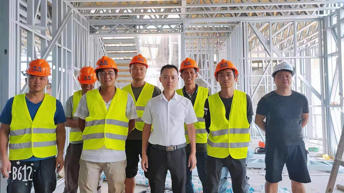 睿婕造未來(lái)，鋼結(jié)構(gòu)別墅的前沿設(shè)計(jì)與技術(shù)創(chuàng)新(圖2)
